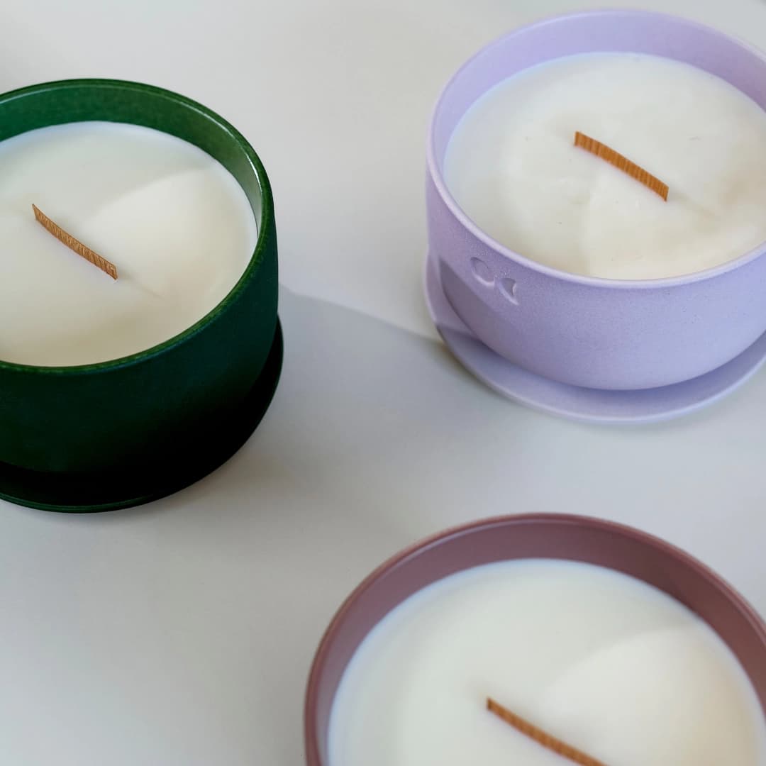 Blühende Keramikkerze - Wacholder Lavendel - 220g