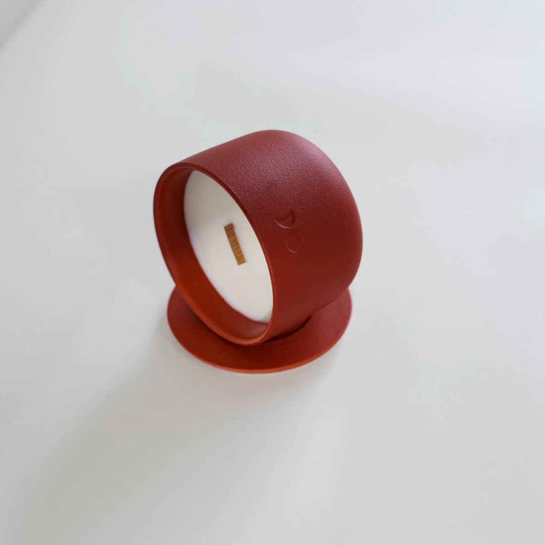 Blühende Keramikkerze - Sandelholz - 220g