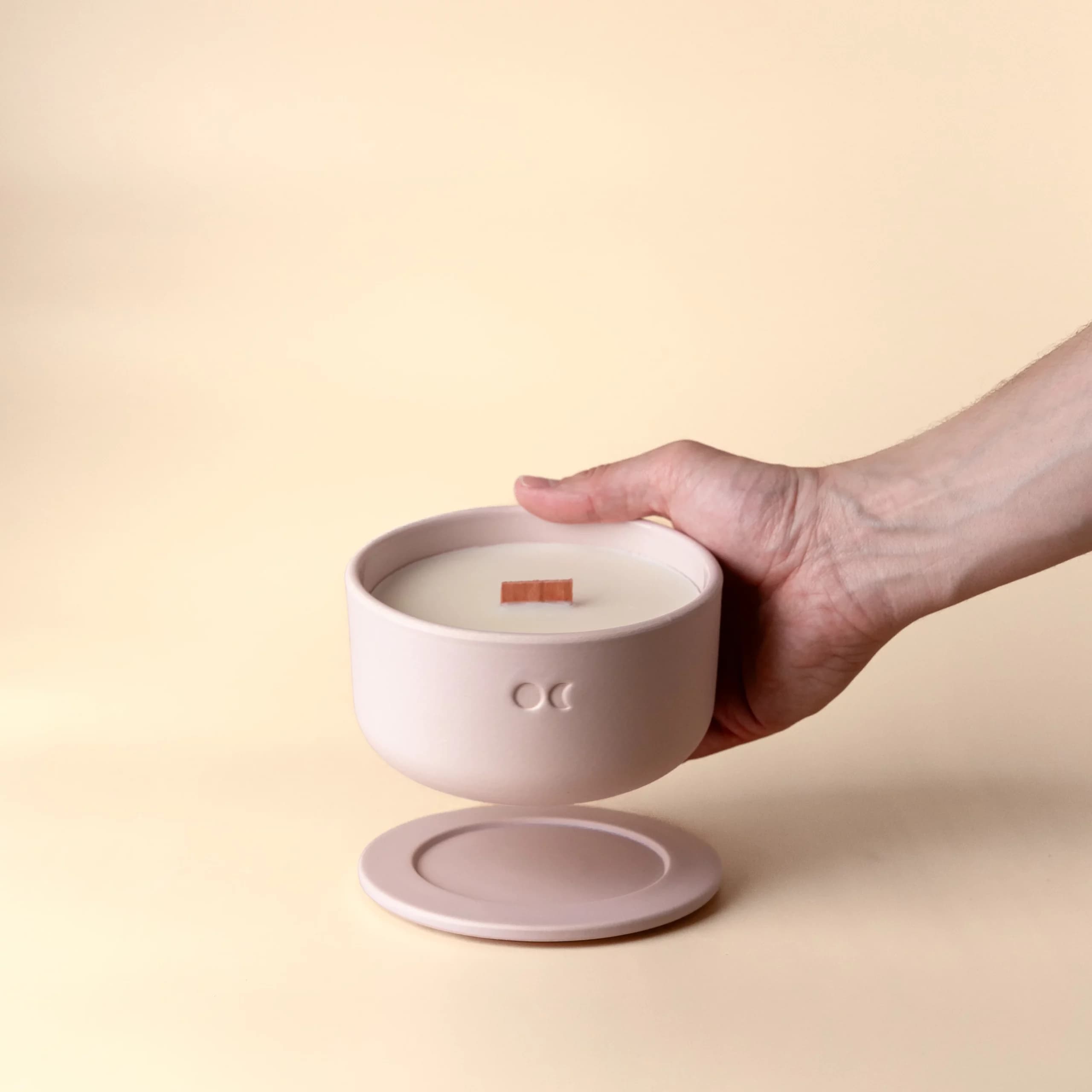 Blühende Keramikkerze - Oud & Rosen - 440g